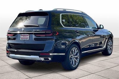 2025 BMW X7 xDrive40i