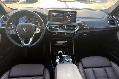 2025 BMW X4 xDrive30i