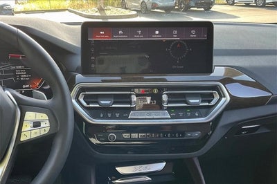 2025 BMW X4 xDrive30i