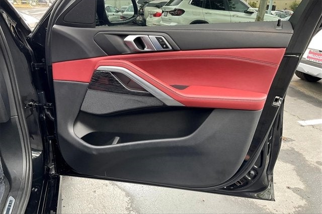 2024 BMW X6 xDrive40i