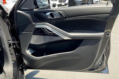 2024 BMW X6 xDrive40i