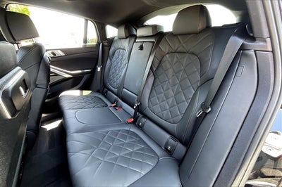 2024 BMW X6 xDrive40i
