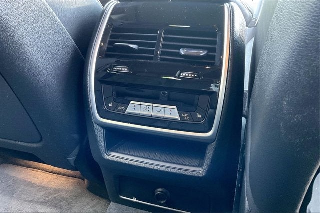 2024 BMW X6 xDrive40i