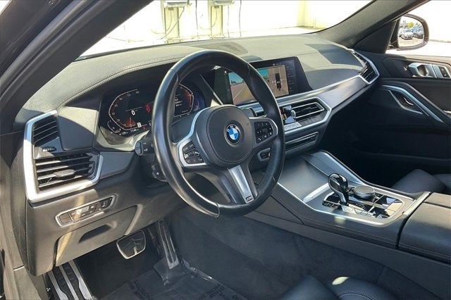 2022 BMW X6 xDrive40i