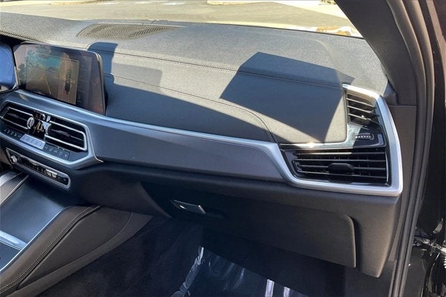 2022 BMW X6 xDrive40i