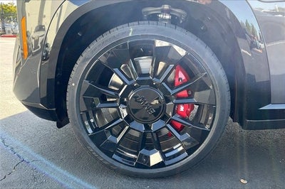 2025 BMW XM Label Red