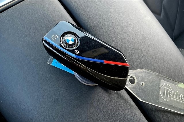 2025 BMW XM Label Red