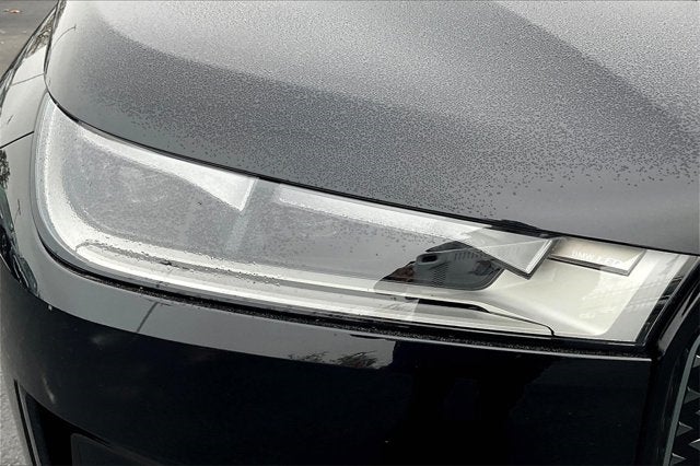 2025 BMW iX xDrive50