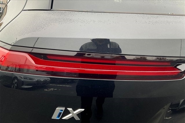 2025 BMW iX xDrive50