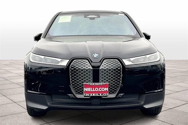 2025 BMW iX xDrive50