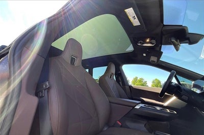 2025 BMW iX xDrive50