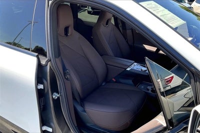 2025 BMW iX xDrive50