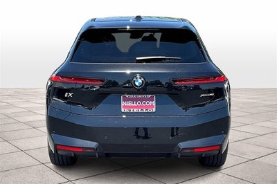 2026 BMW iX xDrive45