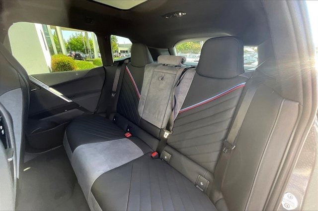 2026 BMW iX xDrive60