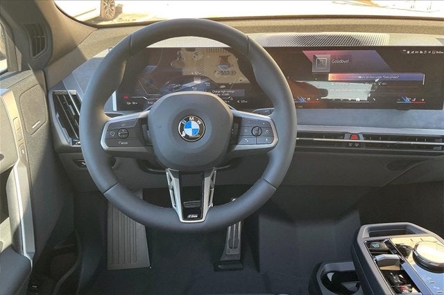 2026 BMW iX xDrive60