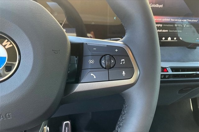 2026 BMW iX xDrive60