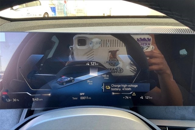 2026 BMW iX xDrive60