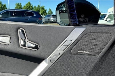 2026 BMW iX xDrive60