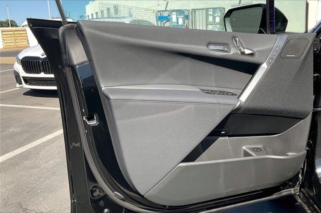 2026 BMW iX xDrive60