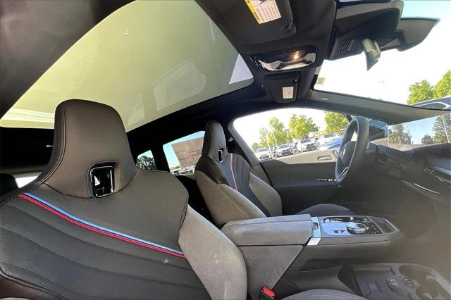 2026 BMW iX xDrive60