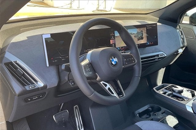 2026 BMW iX xDrive60