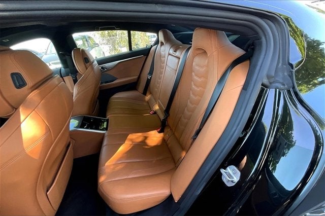 2022 BMW 8 Series 840i