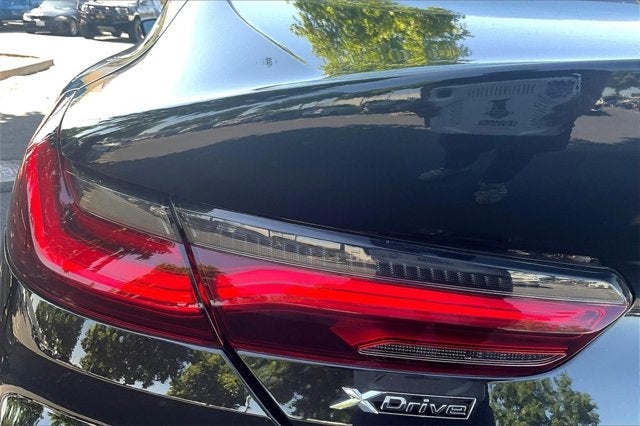 2022 BMW 8 Series 840i
