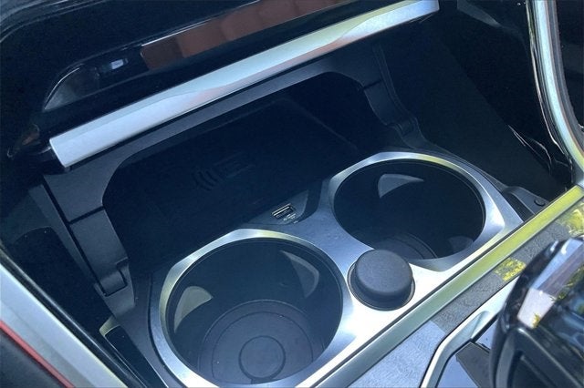 2022 BMW 8 Series 840i