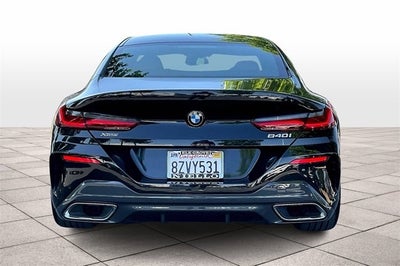 2022 BMW 8 Series 840i