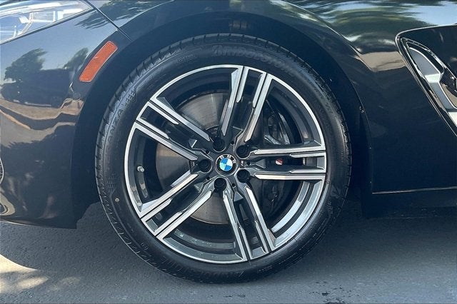 2022 BMW 8 Series 840i