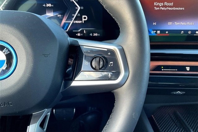 2025 BMW i5 xDrive40