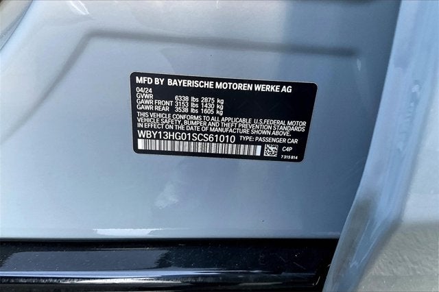 2025 BMW i5 xDrive40