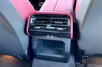 2025 BMW i5 xDrive40