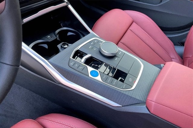 2025 BMW i4 eDrive40