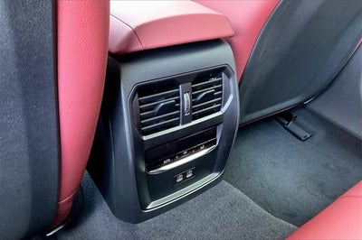 2025 BMW i4 eDrive40