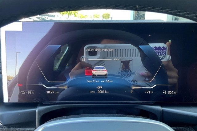 2025 BMW i4 eDrive40