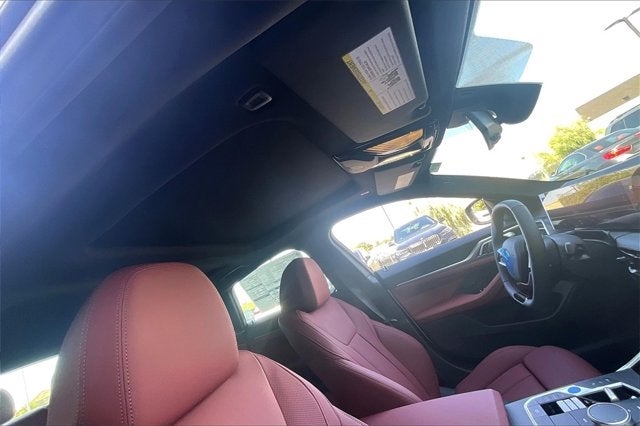 2025 BMW i4 eDrive40