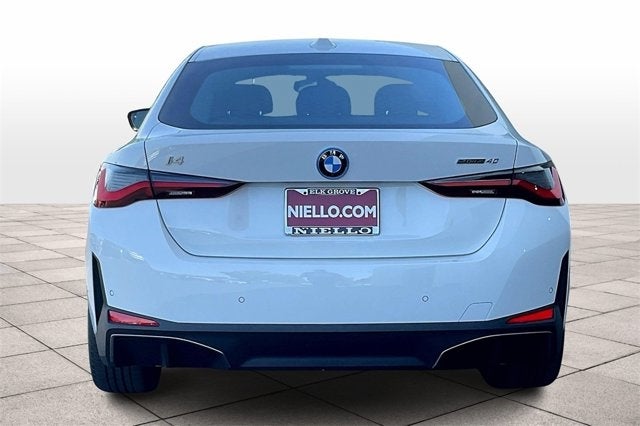 2025 BMW i4 eDrive40