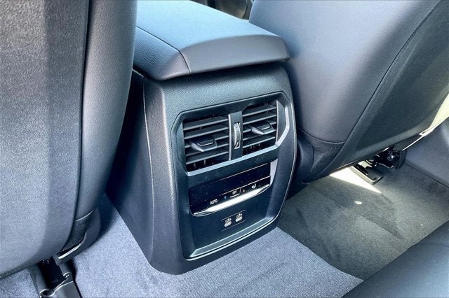 2025 BMW i4 eDrive40