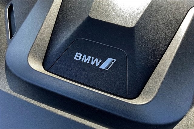 2025 BMW i4 eDrive40