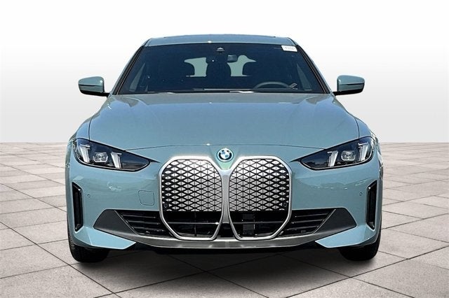 2025 BMW i4 eDrive40