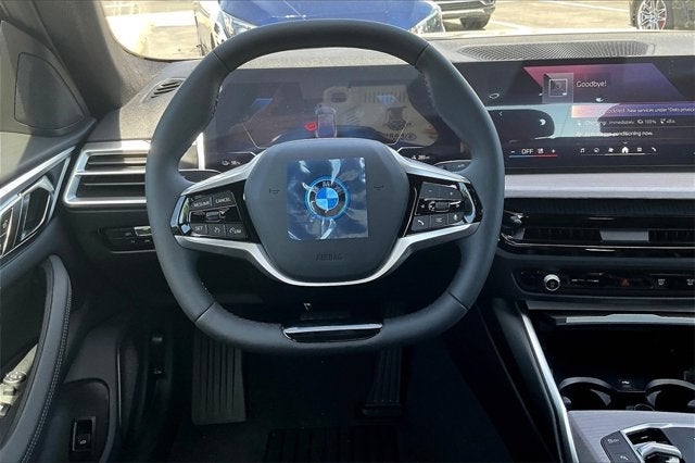 2025 BMW i4 eDrive40