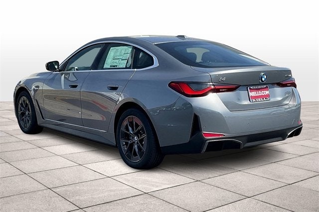 2025 BMW i4 eDrive40