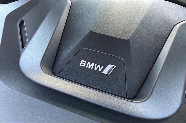 2025 BMW i4 eDrive40