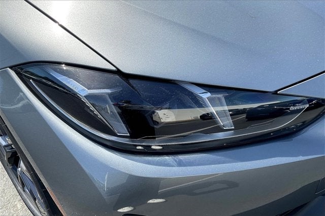 2025 BMW i4 eDrive40