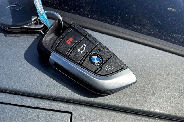 2025 BMW i4 eDrive40