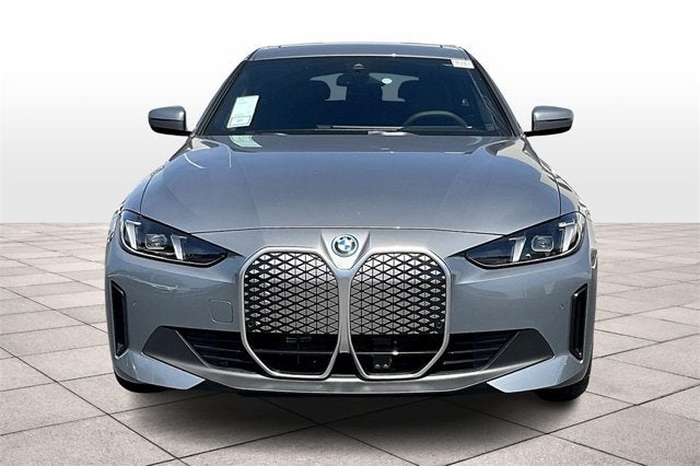 2025 BMW i4 eDrive40