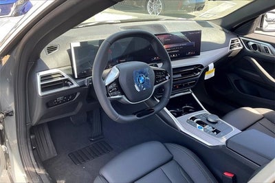 2025 BMW i4 eDrive40