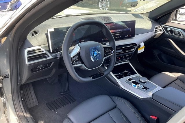 2025 BMW i4 eDrive40