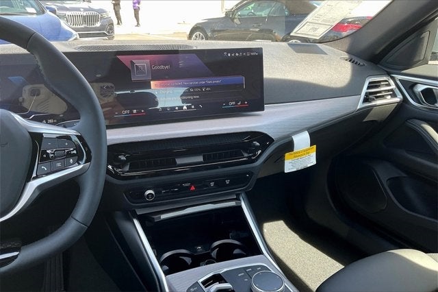 2025 BMW i4 eDrive40